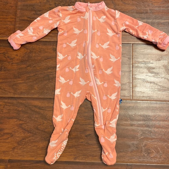 Kickee Pants Other - 👶🏻 4/$10 KicKee Pants baby girl sleeper NB